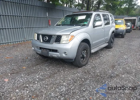 2005 Nissan Pathfinder Se z USA, uszkodzony, nr VIN 5N1AR18W45C761088